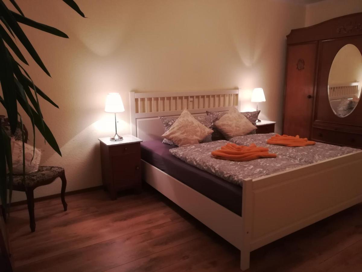 Ferienwohnung Im Wachturm Тангермюнде Экстерьер фото